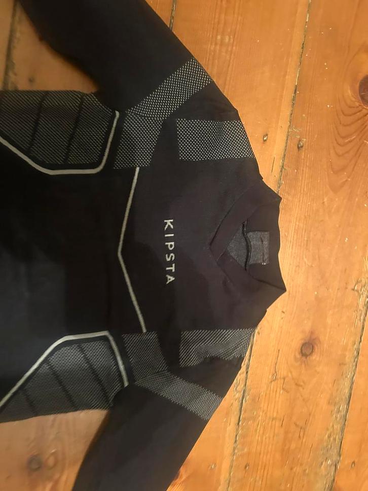 Thermische truitjes Kipsta en Wed’ze, Sport en Fitness, Voetbal, Gebruikt, Overige typen, Maat XS of kleiner, Ophalen of Verzenden