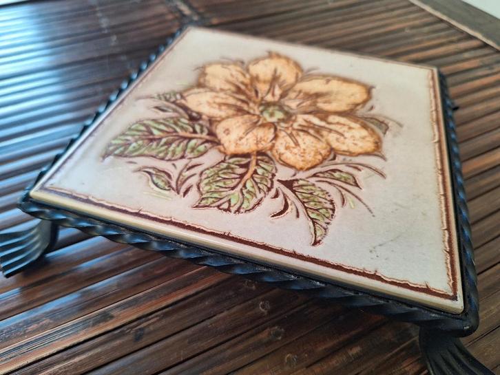 Onderlegger - tegel, Huis en Inrichting, Keuken | Servies, Ophalen