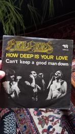 vinyl (45T) bee gees "how deep is yous love", Cd's en Dvd's, Vinyl | Pop, Ophalen of Verzenden, 1980 tot 2000, Gebruikt