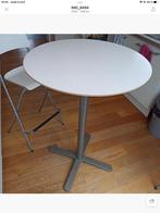 TABLE HAUTE + CHAISES, Comme neuf