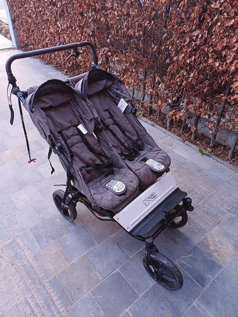 Duo wandelwagen 
Urban Jungle mountain buggy duet, Enfants & Bébés, Buggys, Utilisé, Autres marques, Modèle duo, Dossier réglable