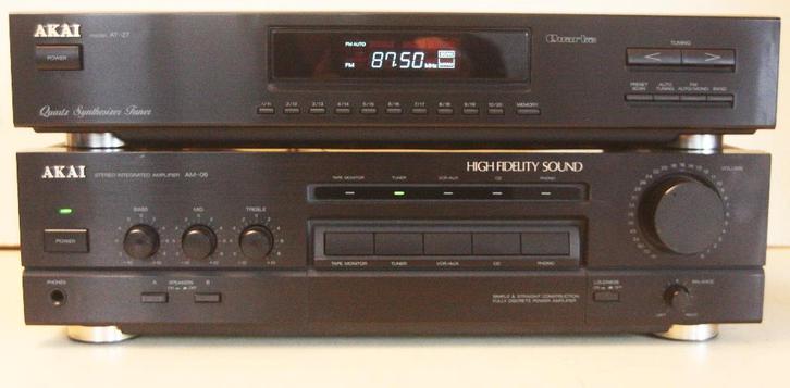 Akai AM-06 Versterker + Gratis Akai AT-27 Tuner, Audio, Tv en Foto, Versterkers en Ontvangers, Zo goed als nieuw, Stereo, 120 watt of meer