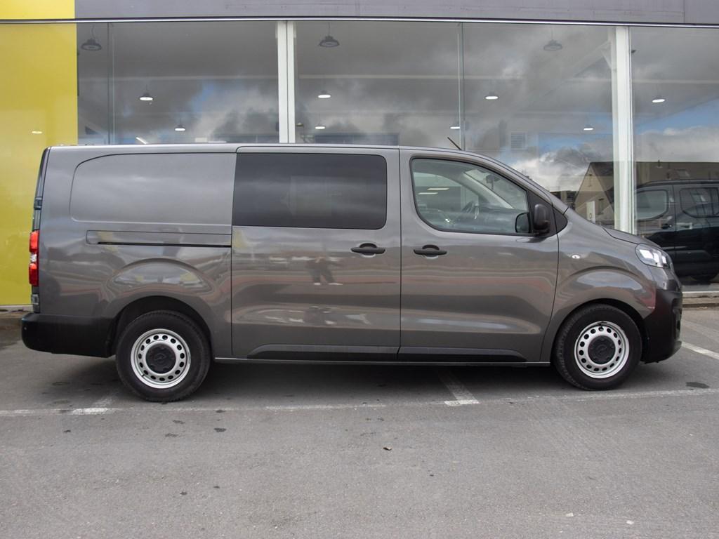 Opel Vivaro DUBBELE CABINE L3 2.0D |CAMERA|TREKHAAK|HUD, 4 deurs, Vivaro, Blauw, https://public.car-pass.be/vhr/9c5dff14-4f87-4a46-a8ec-165ae2161596