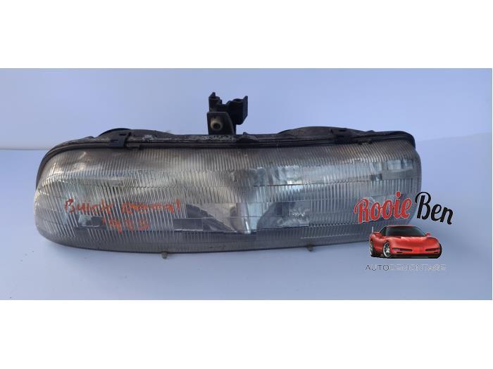 Phare droit d'un Buick Regal, Autos : Pièces & Accessoires, Éclairage, Pièces américaines, Utilisé, 3 mois de garantie, Enlèvement ou Envoi