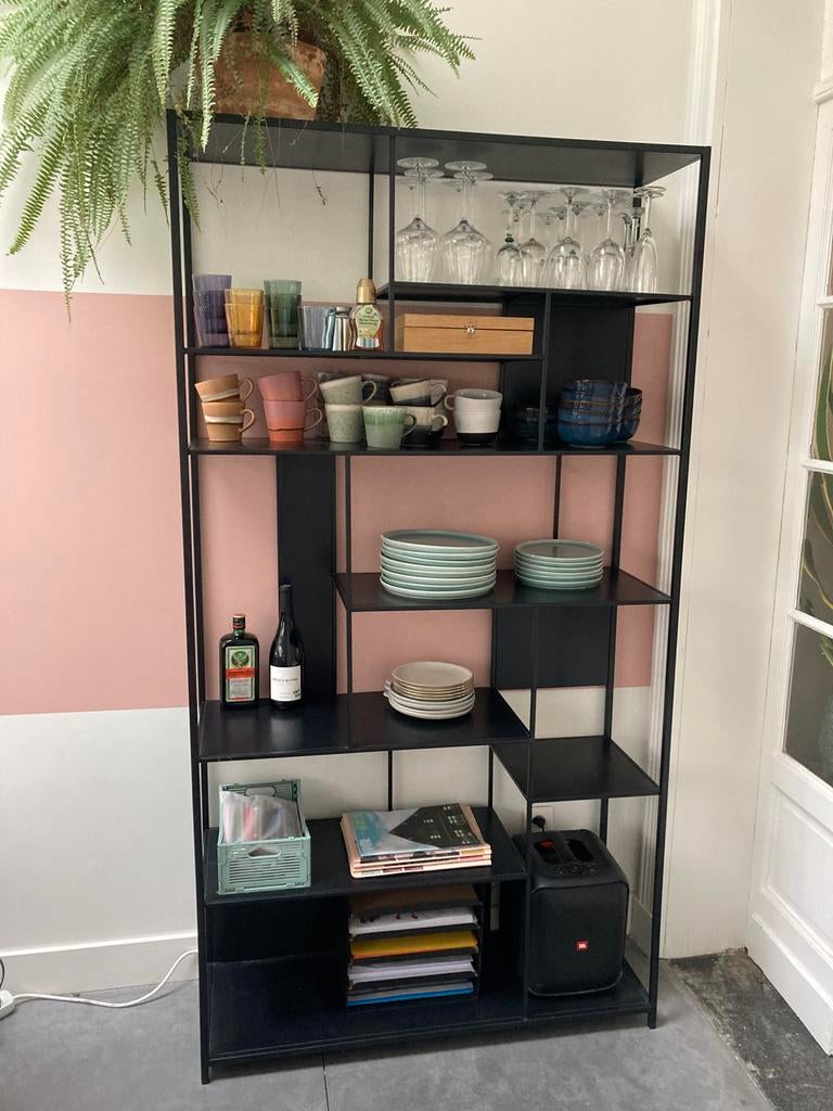 Zwarte metalen kast - maison du monde, Ophalen, Zo goed als nieuw