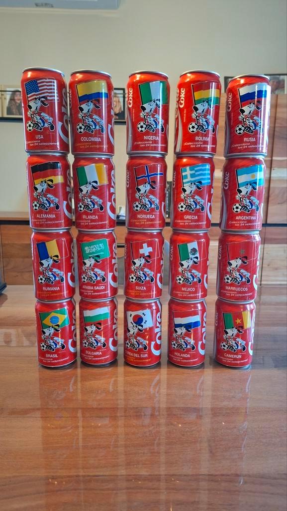 Complete set 24 lege Coca-Cola WK 1994 blikjes - Topstaat, Verzamelen, Blikken, Gebruikt, Ophalen of Verzenden
