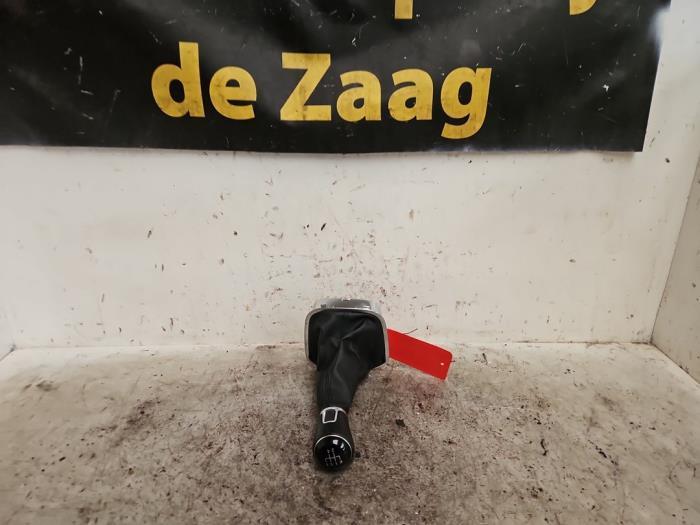 Pommeau levier de vitesse d'un Volkswagen Polo, Autos : Pièces & Accessoires, Habitacle & Garnissage, Volkswagen, Utilisé, 3 mois de garantie