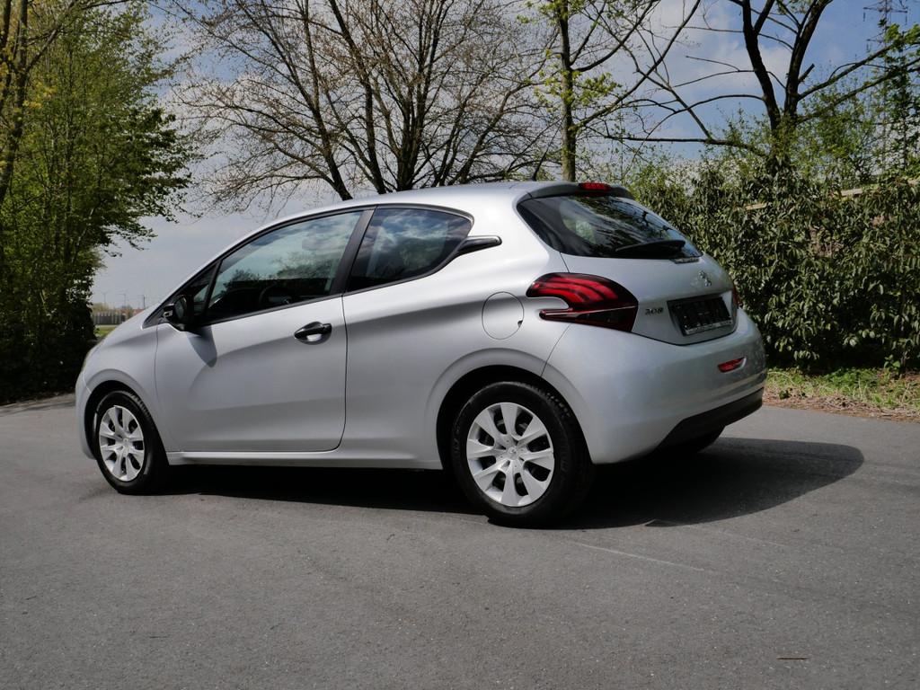 Peugeot 208 access 1.6 blue hdi, Autos, Argent ou Gris, Achat, Euro 6, Entreprise