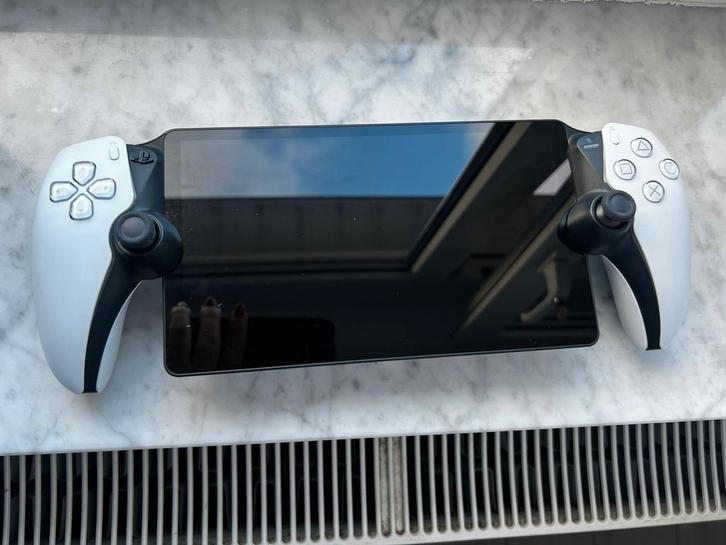 Playstation Portal, Games en Spelcomputers, Games | Sony PlayStation Portable, Zo goed als nieuw, Ophalen