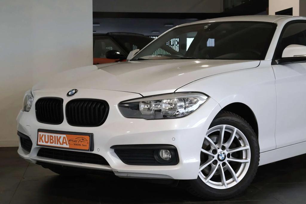 BMW 1 Serie 116 116d Navi CruiseC ParkS Garantie* (bj 2020), Auto's, BMW, 1 Reeks, 116 pk, Wit, Leder