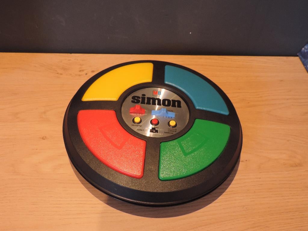 Jeu électronique vintage « Simon », Enlèvement, Utilisé