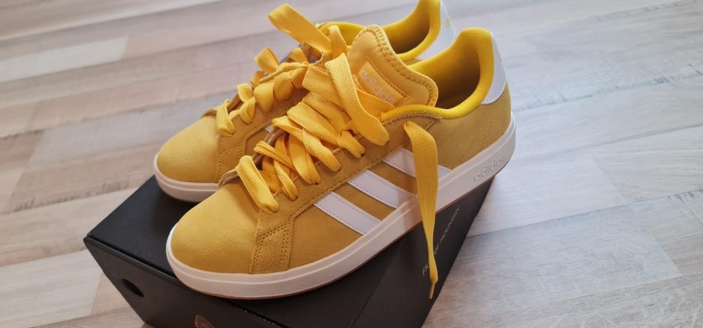 Basket adidas campus neuve 43.5  [vendu !], Kleding | Heren, Schoenen