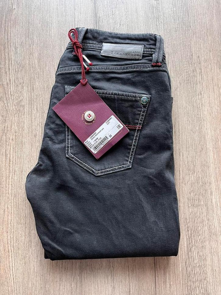 Tramarossa jeans size 33 type Leonardo als nieuw, Vêtements | Hommes, Jeans, Comme neuf, W33 - W34 (confection 48/50), Noir, Enlèvement ou Envoi