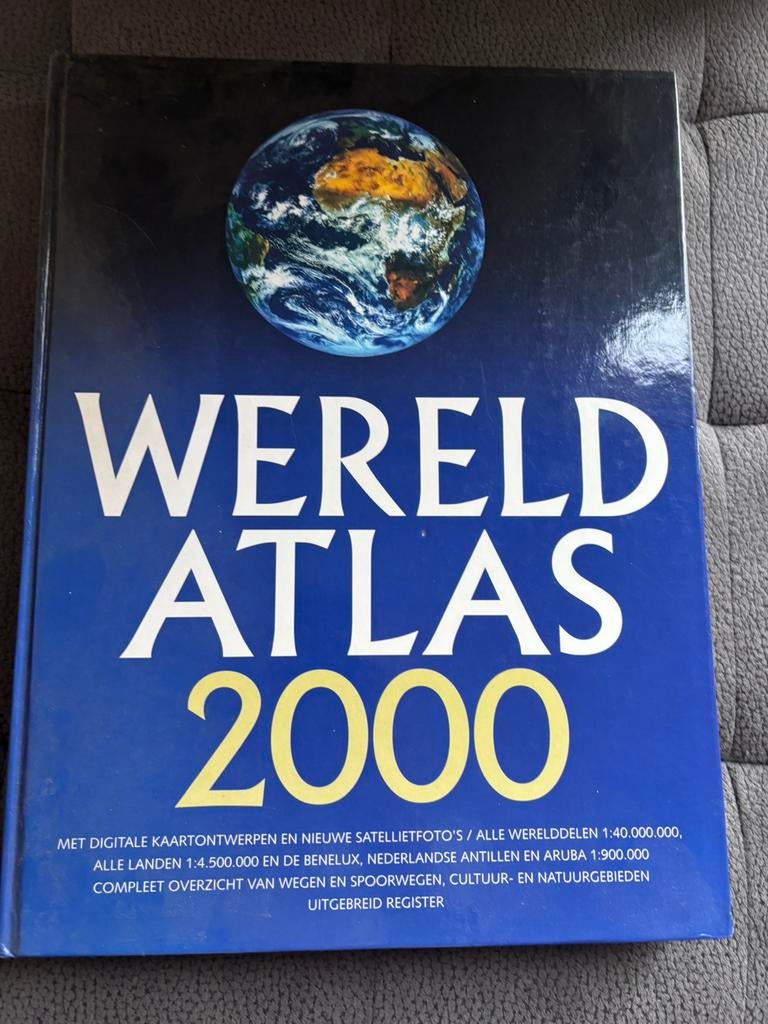 Atlassen, Boeken, Atlassen en Landkaarten, Ophalen, Gelezen