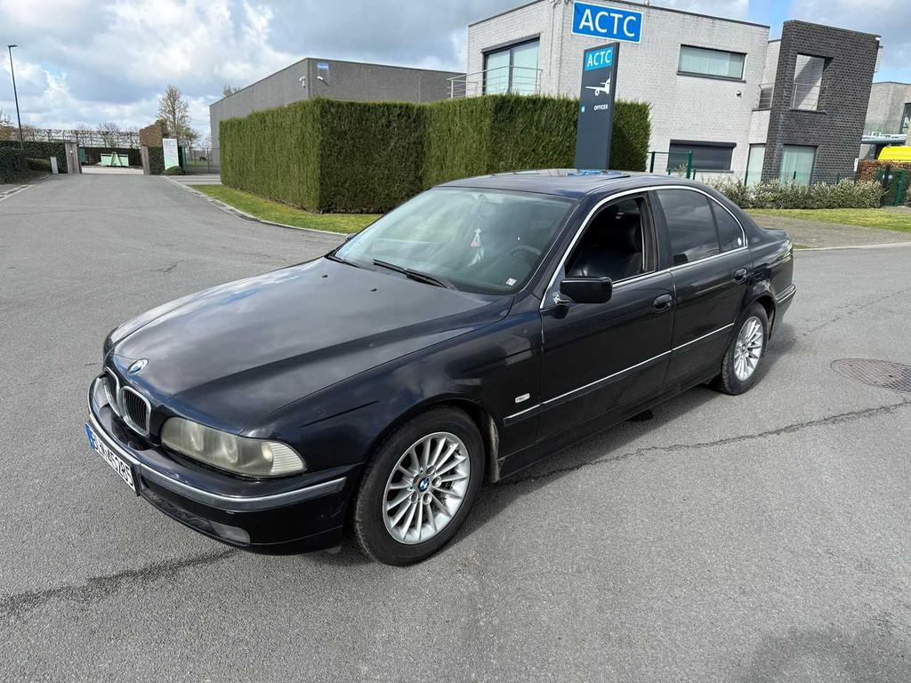BMW - 1997 - 520 I - 520 - Personenauto, Auto's, BMW, Bedrijf, 5 Reeks, Benzine, Euro 3, Overige carrosserie, Handgeschakeld, Gebruikt
