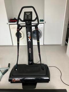 DKN X-G5 Base  TRILPLAAT, Sport en Fitness, Fitnessapparatuur, Zo goed als nieuw, Trilplaat, Armen, Benen, Borst, Buik, Rug, Ophalen