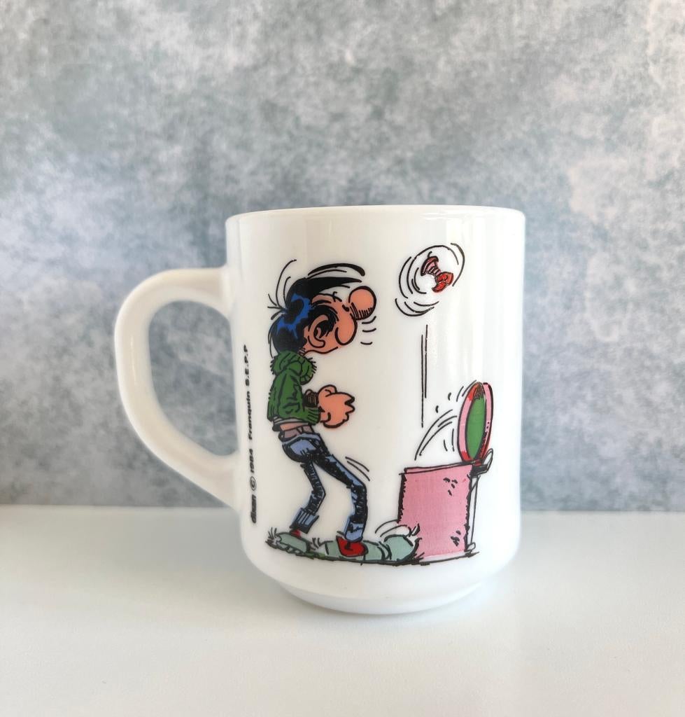 Tasse Arcopal Gaston Lagaffe - 1984, Gebruikt, Gebruiksvoorwerp, Guust of Robbedoes, Ophalen of Verzenden