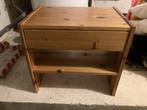 Table de chevet en bois - A DONNER, Enlèvement, Utilisé, Bois, 45 à 65 cm