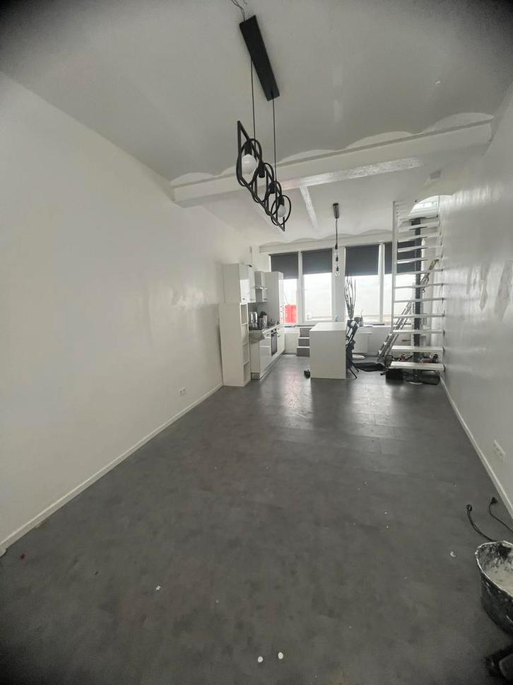 À LOUER, Immo, Appartements & Studios à louer, Bruxelles, 50 m² ou plus