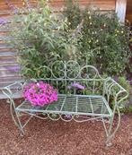 Landelijk ijzeren tuinbankje met patine, Tuin en Terras, Ophalen, Zo goed als nieuw