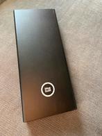 Powerbank bluebuilt 27000 mAh 100w, Computers en Software, Dockingstations, Ophalen, Zo goed als nieuw