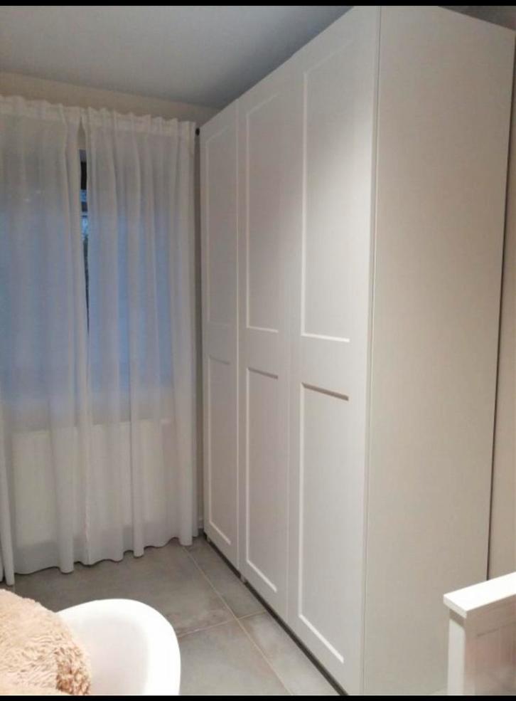 Armoire Ikea, Maison & Meubles, Armoires | Penderies & Garde-robes, Utilisé, 200 cm ou plus, 50 à 100 cm, 50 à 75 cm, Enlèvement