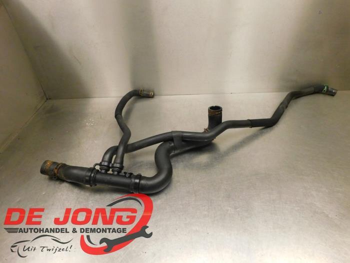 Tuyau radiateur d'un Renault Master, Autos : Pièces & Accessoires, Climatisation & Chauffage, Renault, Utilisé, 3 mois de garantie