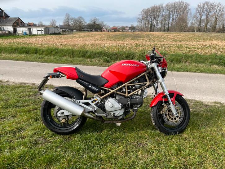 Monster 750, Motos, Motos | Ducati, Particulier, Enlèvement