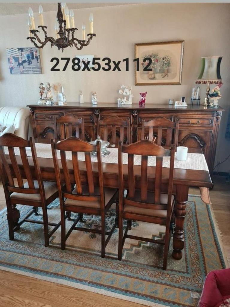 Massieve eetkamer, Enlèvement