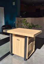 Îlot central, Enlèvement