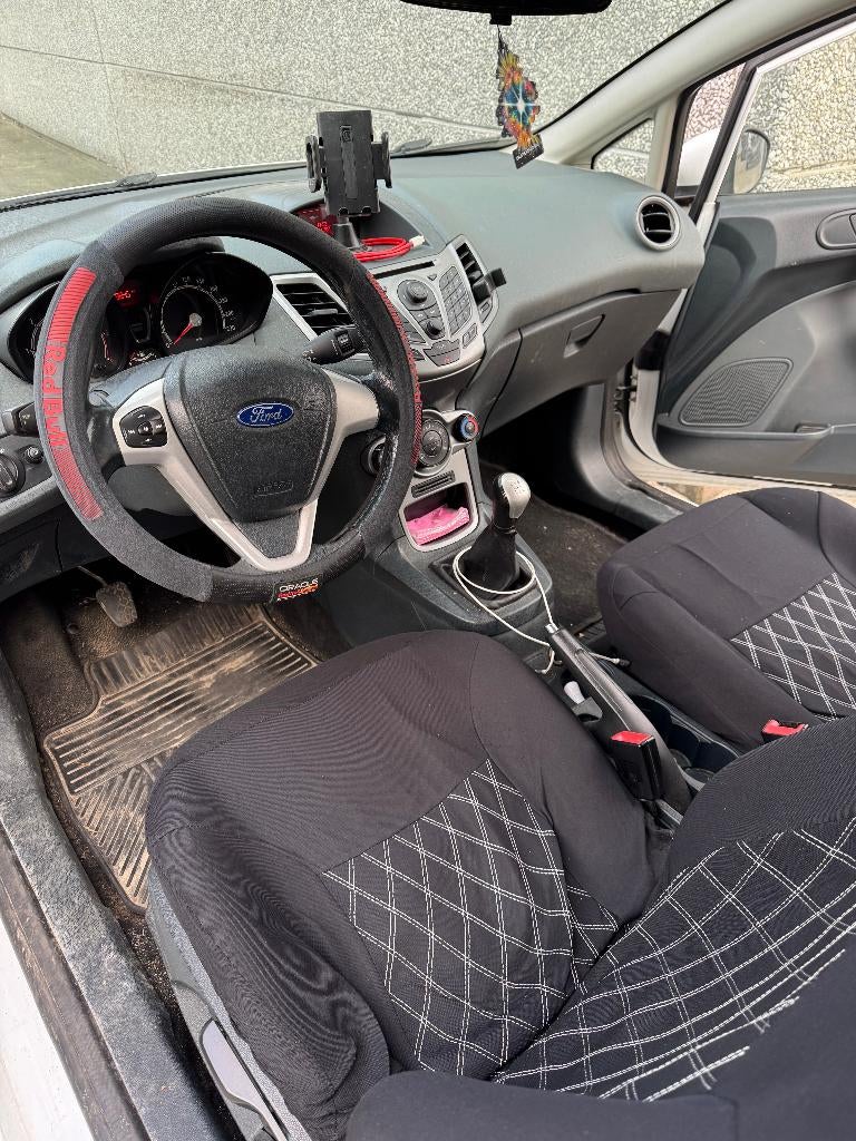 Ford Fiesta, Autos, Euro 5, Boîte manuelle, Noir, Particulier