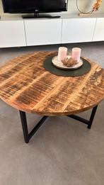 Salontafel in mangohout met metal onderstel, Huis en Inrichting, Ophalen, Zo goed als nieuw