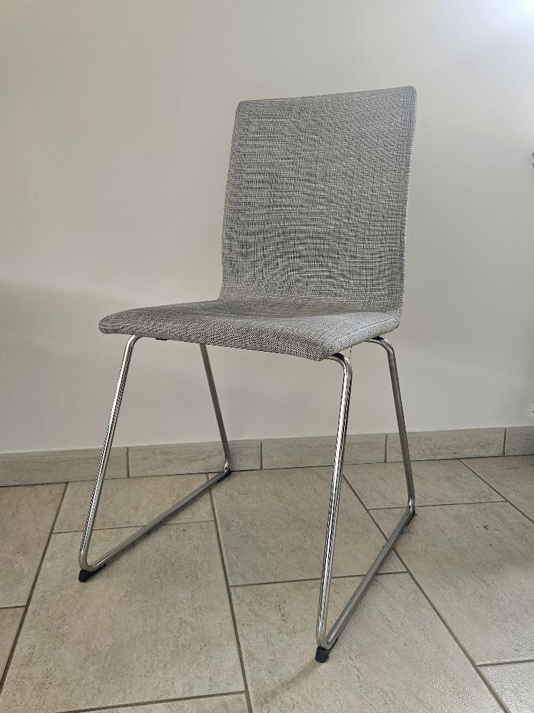 2x IKEA VOLFGANG / LILLÅNÄS stoelen grijs, Maison & Meubles, Chaises, Comme neuf, Deux, Métal, Tissus, Gris, Enlèvement