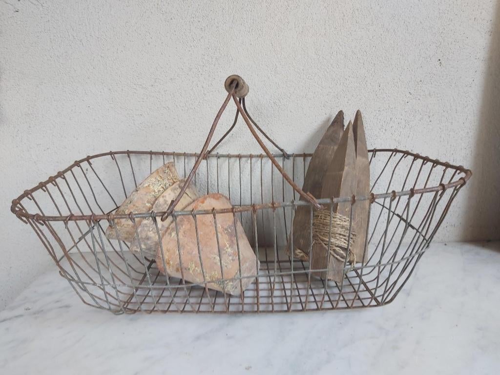 Mooie grote oude franse draadijzeren mand / oogstmand / pluk, Ophalen of Verzenden, Rechthoekig, Overige materialen, Mand