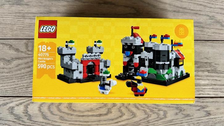LEGO 40775 Het miniatuur ridderkasteel - Nieuw, Kinderen en Baby's, Speelgoed | Duplo en Lego, Nieuw, Lego, Ophalen of Verzenden