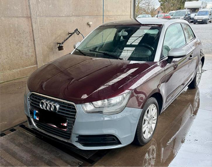 Audi a1 1.6tdi 2012 250000km problème moteur, Autos, Audi, Particulier, A1, Bluetooth, Blanc, Enlèvement