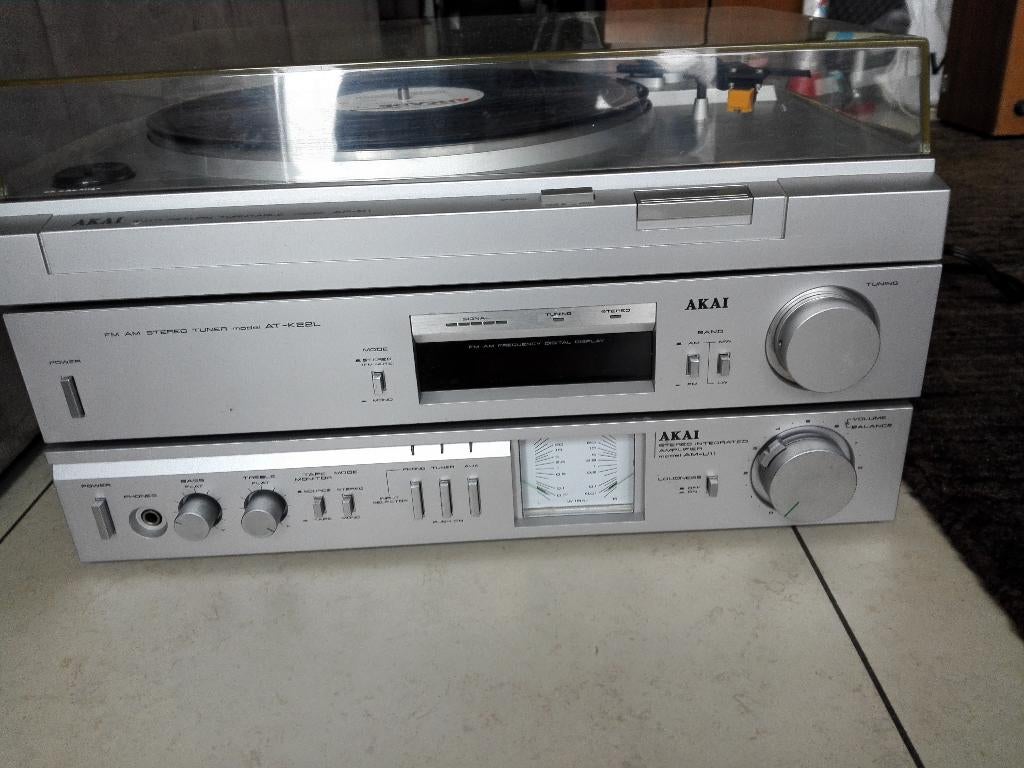 AKAI stereo set in goede staat, Gebruikt, Ophalen, Overige merken, Minder dan 60 watt