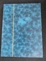 blauw gemarmerd postzegelalbum met 16 witte blz., Postzegels en Munten, Verzenden, Verzamelalbum