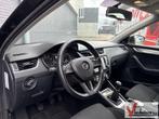Skoda Octavia Combi 1.2 TSI Greentech Elegance Businessline, Auto's, Skoda, Zwart, Parkeersensor, Bedrijf, Grijs