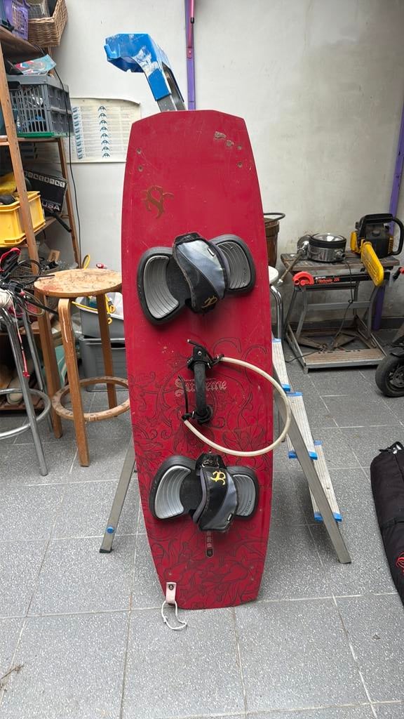 Planche kitesurf RSC  134x39, Sports nautiques & Bateaux, Kitesurf, Enlèvement, Utilisé, Planche de kite