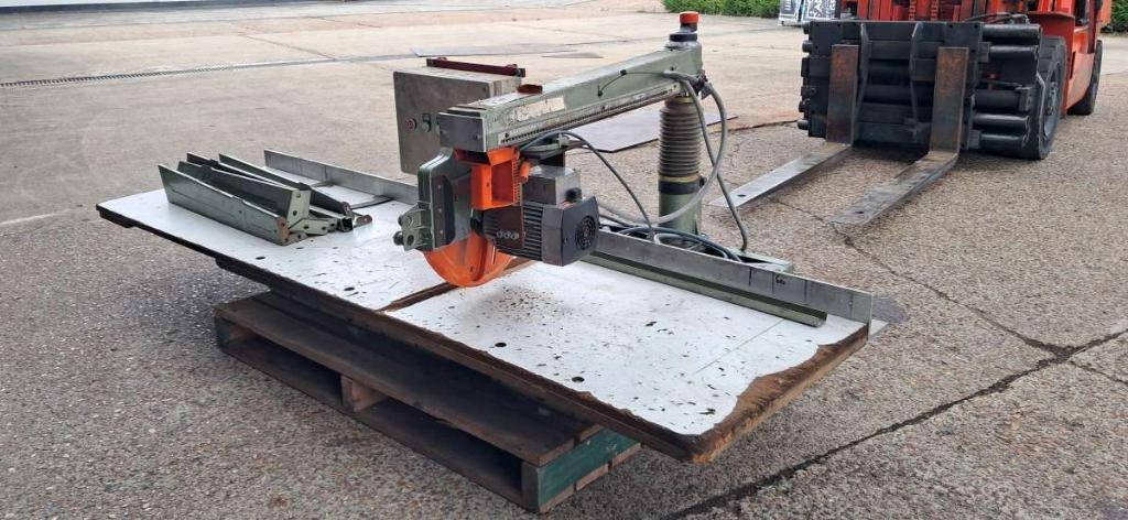 TAFELZAAGMACHINE DEWALT 3 FAZIG 220/380 MOTOR 2700 TR, Doe-het-zelf en Bouw, Gereedschap | Zaagmachines, Gebruikt, Ophalen