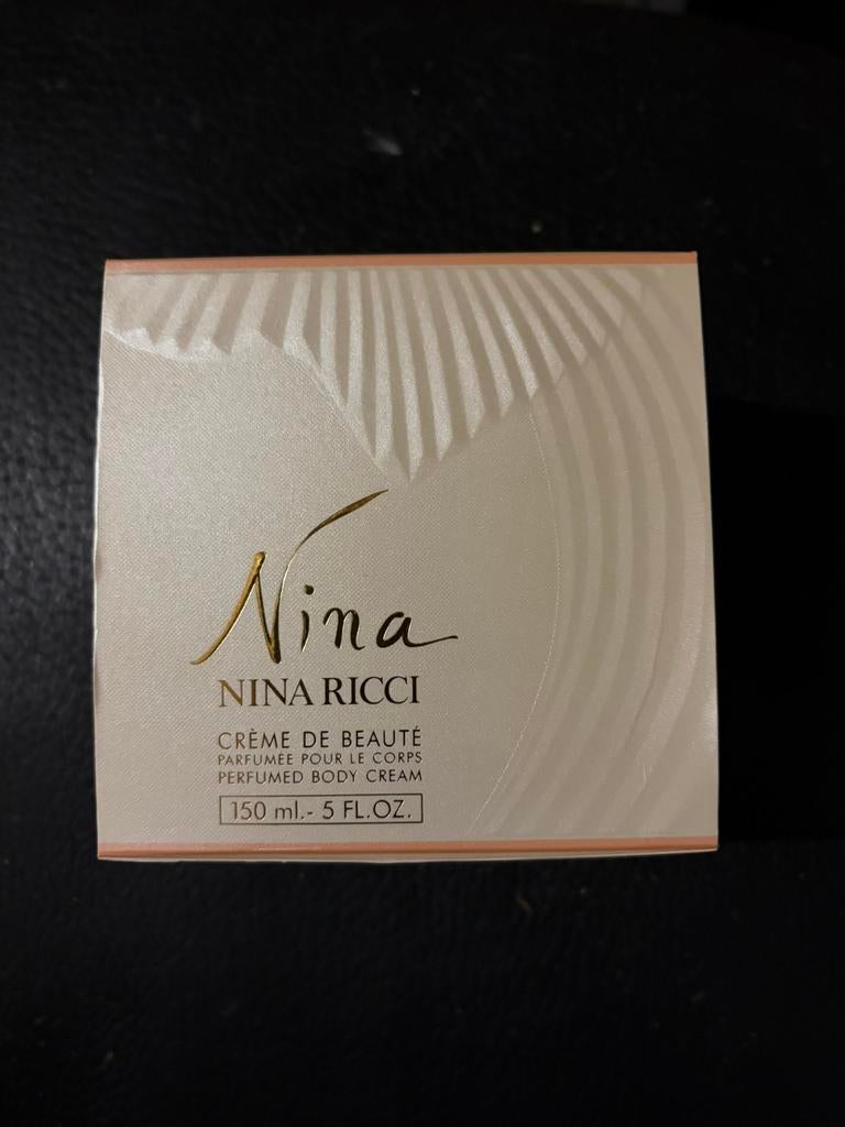 Nina Ricci creme de beaute 150 ml, Ophalen, Nieuw