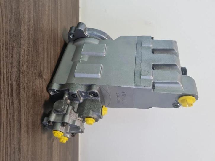 Caterpillar D-reeks Brandstofpomp, Auto-onderdelen, Overige Auto-onderdelen, Gebruikt