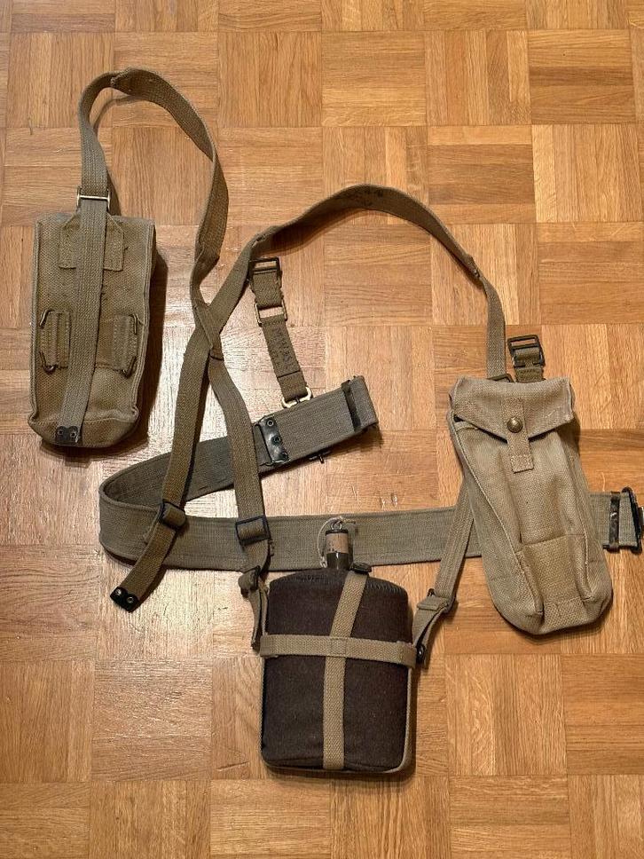Webbing World War 2 - Royaume-Uni/Canada, Collections, Objets militaires | Seconde Guerre mondiale, Armée de terre, Enlèvement ou Envoi