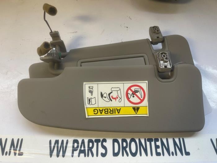 Pare-soleil d'un Alfa Romeo Giulia, Autos : Pièces & Accessoires, Habitacle & Garnissage, Alfa Romeo, Utilisé, 3 mois de garantie