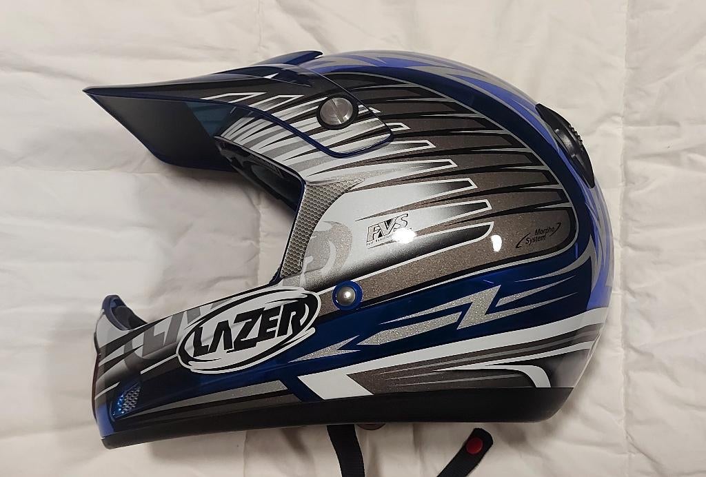 Casque moto laser tout neuf  taille XL, Motoren, Ophalen, XL