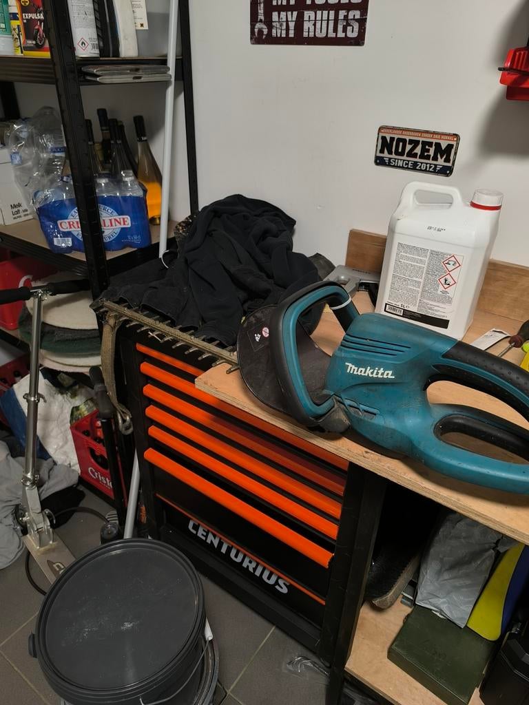 Makita heggenschaar, Ophalen