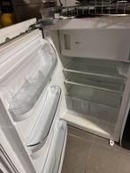 Etna inbouwkoelkast met vriesvak, Elektronische apparatuur, Koelkasten en IJskasten, 100 tot 150 liter, Ophalen, Gebruikt, Met vriesvak