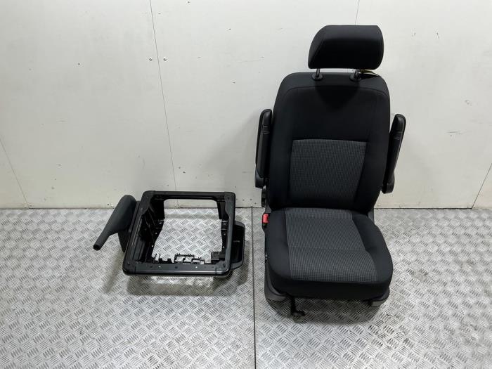 Stoel (bus) van een Volkswagen Transporter (Transporter 19-), 12 maanden garantie, Gebruikt, -, Volkswagen