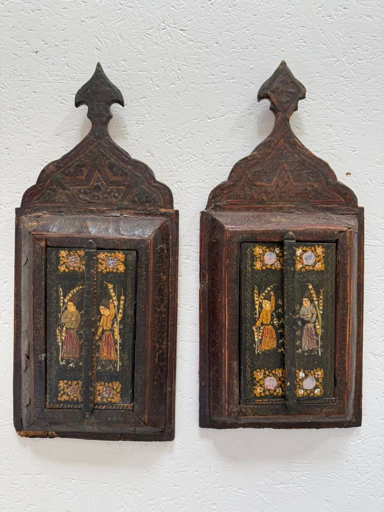PAIRE DE MIROIRS QAJAR EN BOIS PEINT FIN 19ème, Ophalen of Verzenden, Rechthoekig, Minder dan 50 cm, Minder dan 100 cm